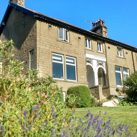 1 Bridge End * Grassington